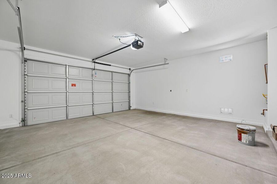 8827 W PASADENA Avenue - Ready Now! 8827 W PASADENA Avenue - Ready Now!