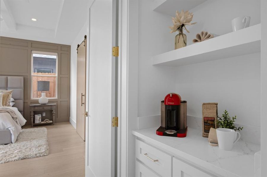 Entry space into Bedroom Entry space into Bedroom