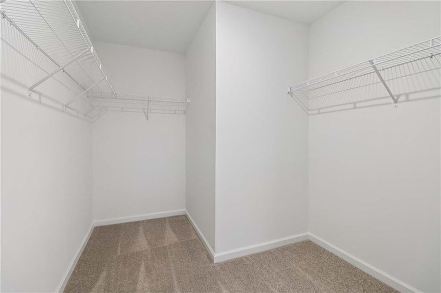 Spacious, unfurnished interior of a new home in The Pointe at Heron Bay, Locust Grove (Image 17).