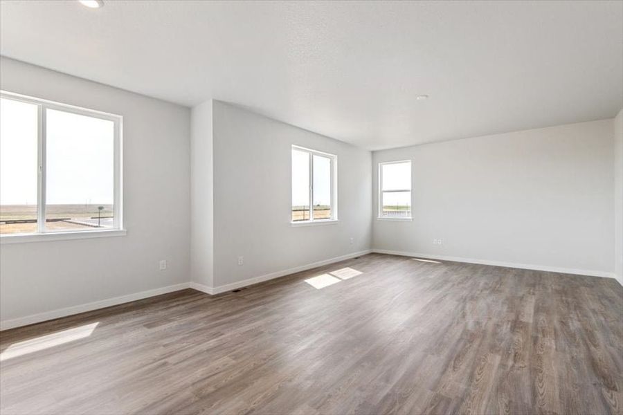 A room with windows.