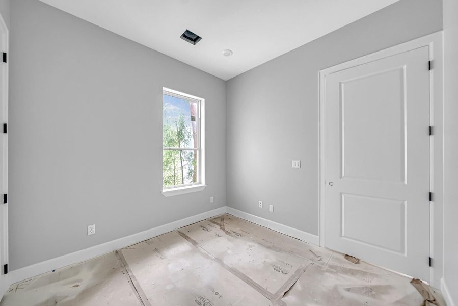 Image 39 of a home in . Image 39 of a home in .