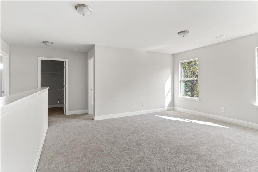 Spacious, unfurnished interior of a new home in Highland Park, Stonecrest (Image 24). Spacious, unfurnished interior of a new home in Highland Park, Stonecrest (Image 24).