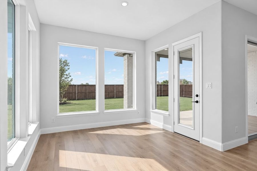 Spacious, unfurnished interior of a new home in The Ridge at Northlake, Northlake (Image 17).