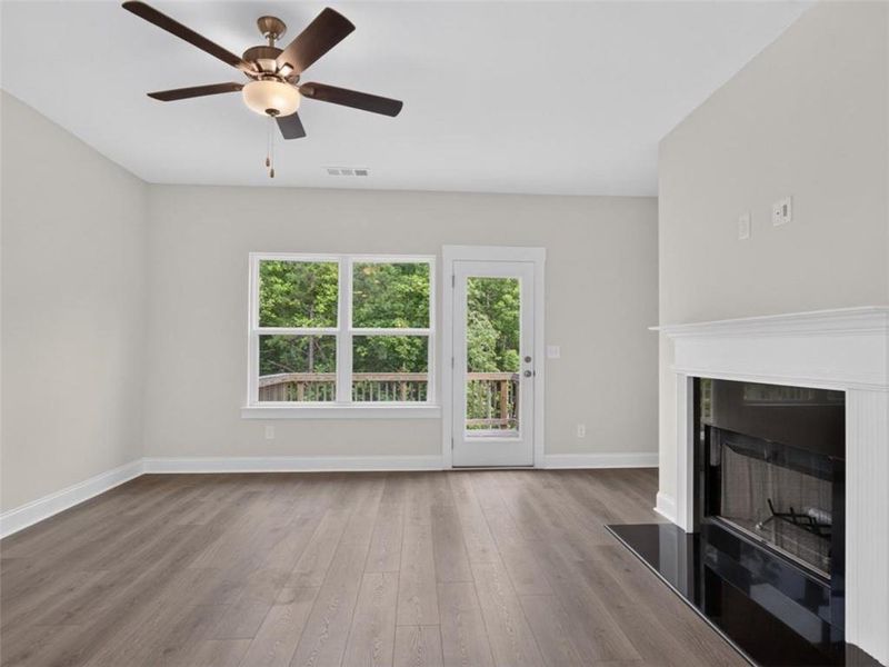 Spacious, unfurnished interior of a new home in , Dallas (Image 22). Spacious, unfurnished interior of a new home in , Dallas (Image 22).