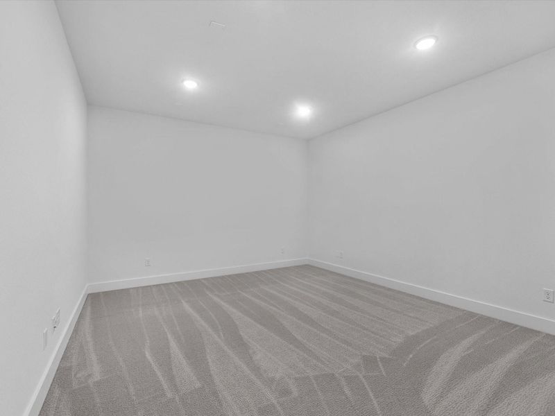 Spacious, unfurnished interior of a new home in Harvest Green, Richmond (Image 22).