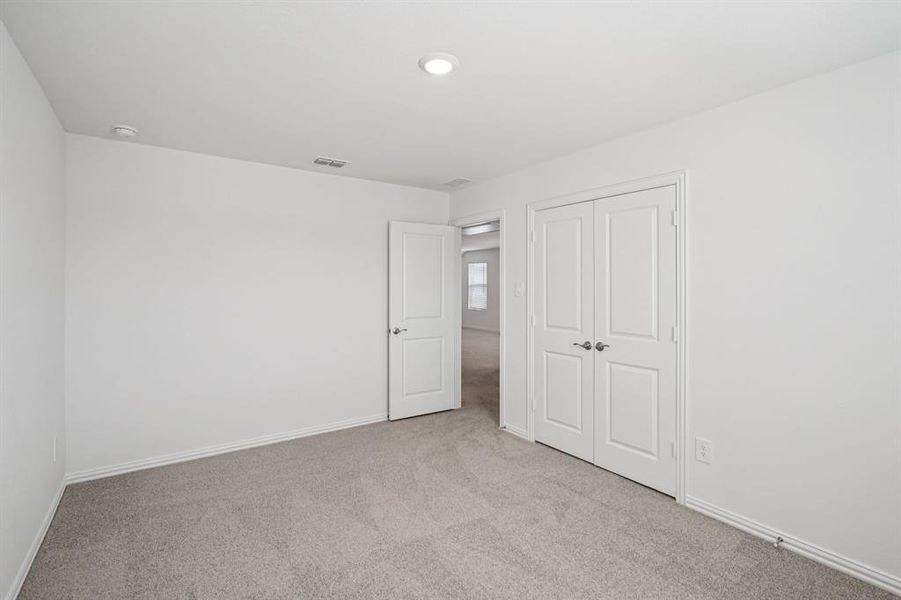 Photo is not of the actual home, but is an inspirational photo of builder’s model home and may depict options, furnishings, and/or decorator features that are not included.