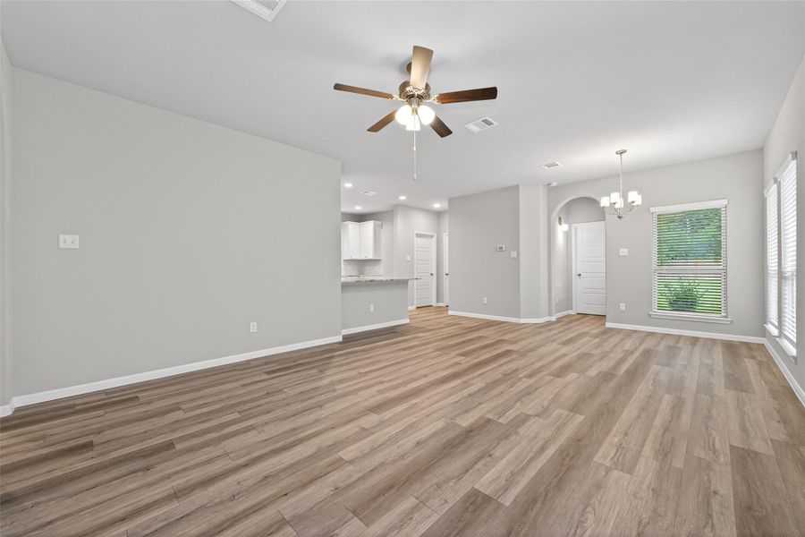 Spacious, unfurnished interior of a new home in , Huffman (Image 24).