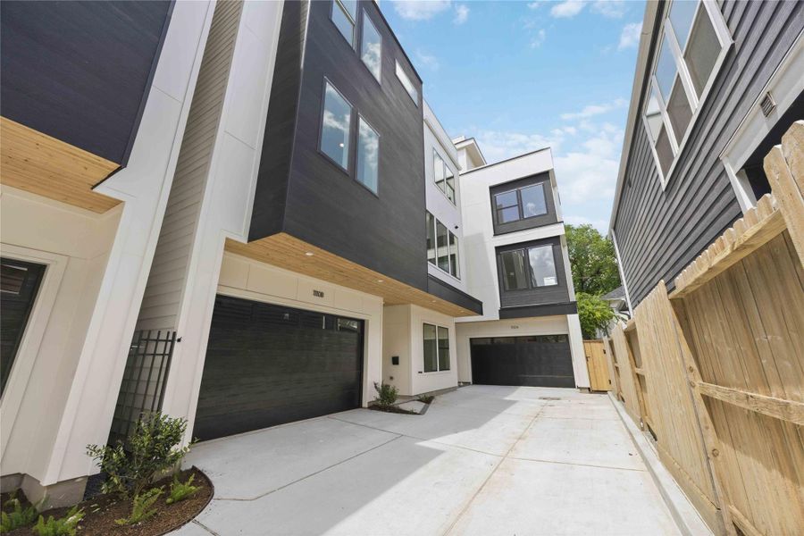Exterior details and patio area of a home in , Houston (Image 3).