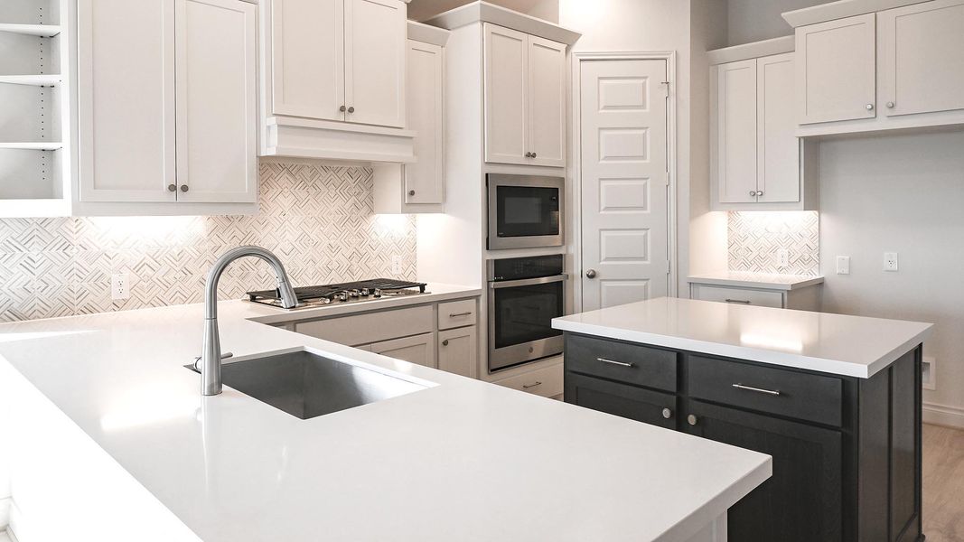 Furnished interior view inside a new home in La Cima 50', San Marcos (Image 15). Furnished interior view inside a new home in La Cima 50', San Marcos (Image 15).