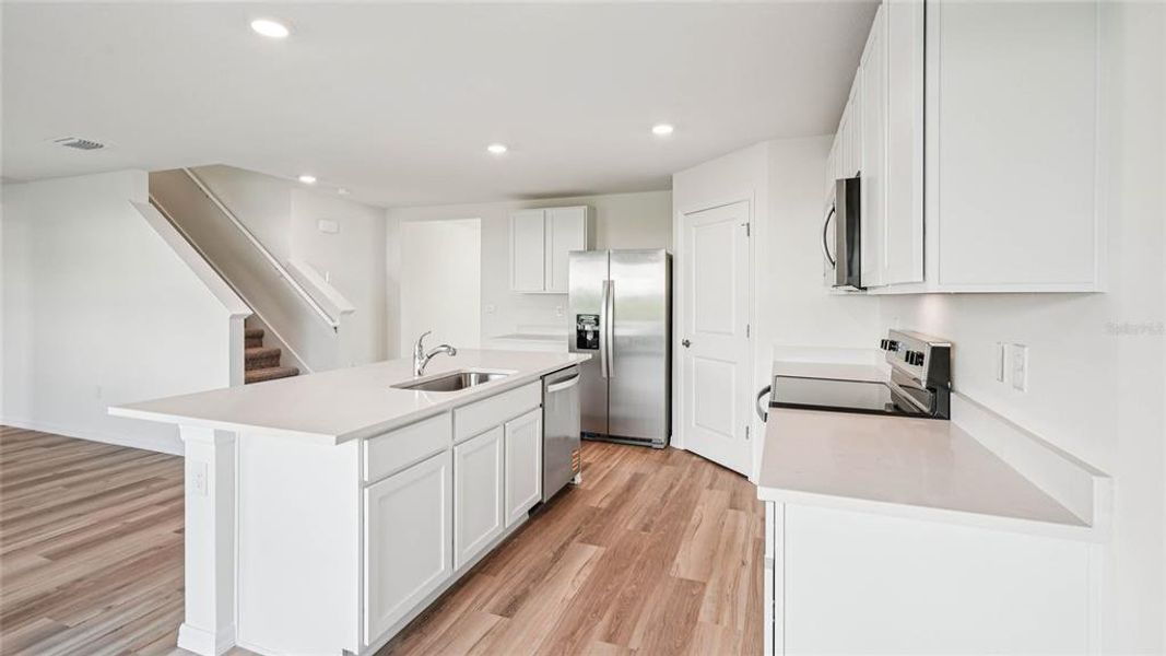 Furnished interior view inside a new home in Briarwood, Alachua (Image 14). Furnished interior view inside a new home in Briarwood, Alachua (Image 14).