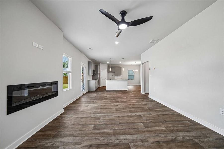 Spacious, unfurnished interior of a new home in Southern Hills, McDonough (Image 15). Spacious, unfurnished interior of a new home in Southern Hills, McDonough (Image 15).