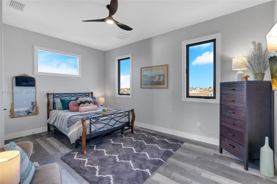 Furnished interior view inside a new home in , Cape Coral (Image 44).