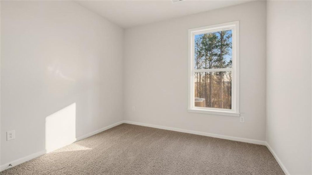 Spacious, unfurnished interior of a new home in Water Oak Estates, Lawrenceville (Image 23).