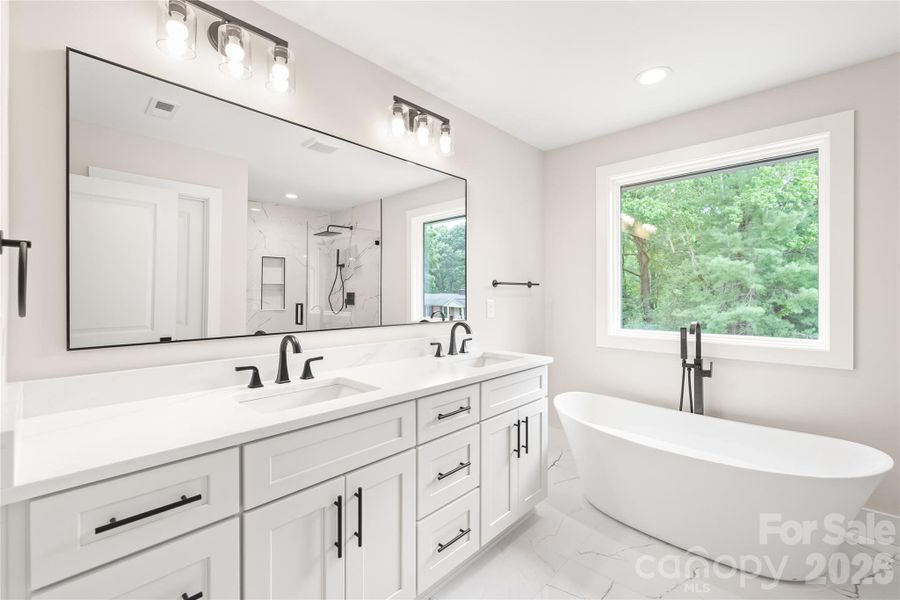 Primary bath
