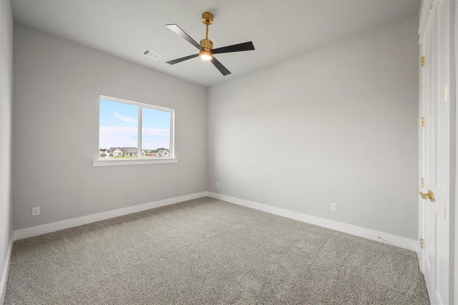 Spacious, unfurnished interior of a new home in , Waxahachie (Image 36).