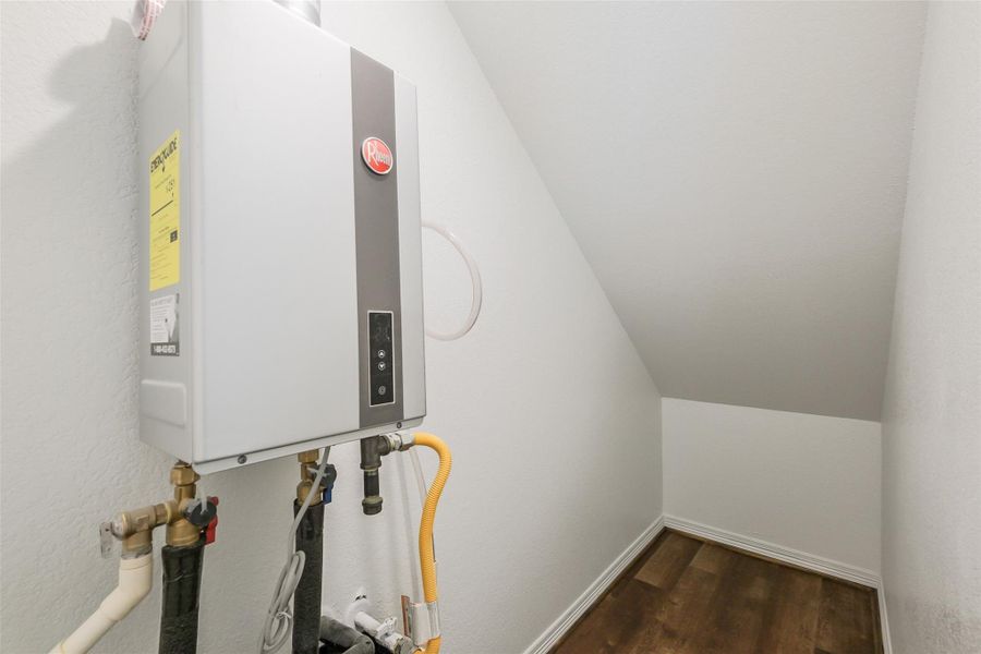 Furnished interior view inside a new home in , Houston (Image 8).