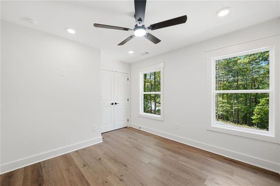 Spacious, unfurnished interior of a new home in , Ranger (Image 45).