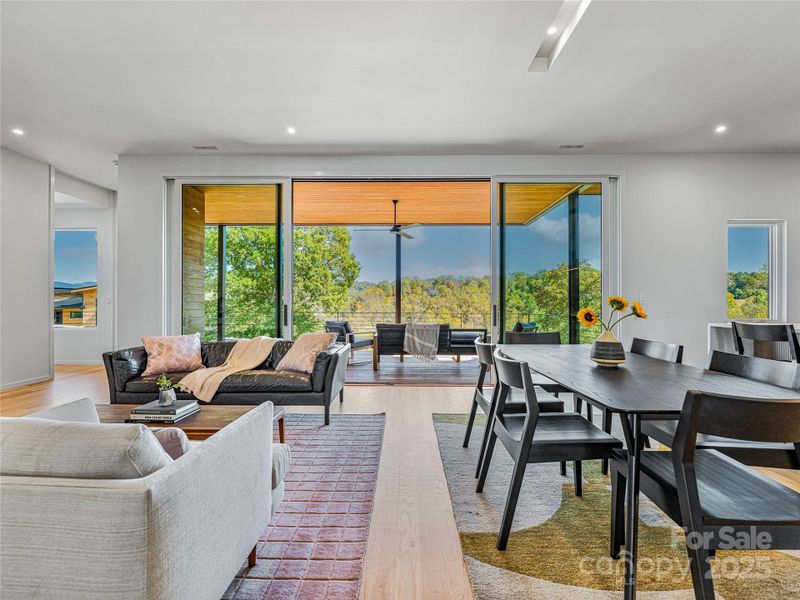 Image 35 of a home in .