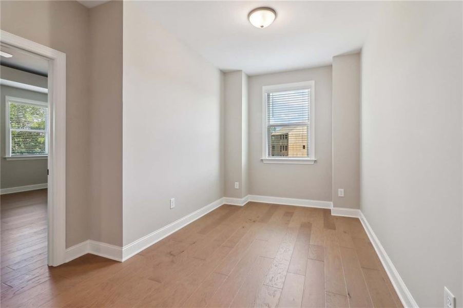 Spacious, unfurnished interior of a new home in , Dawsonville (Image 29).