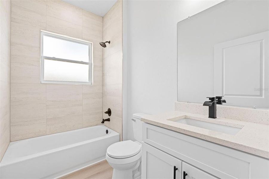 Furnished interior view inside a new home in , Ocala (Image 5).