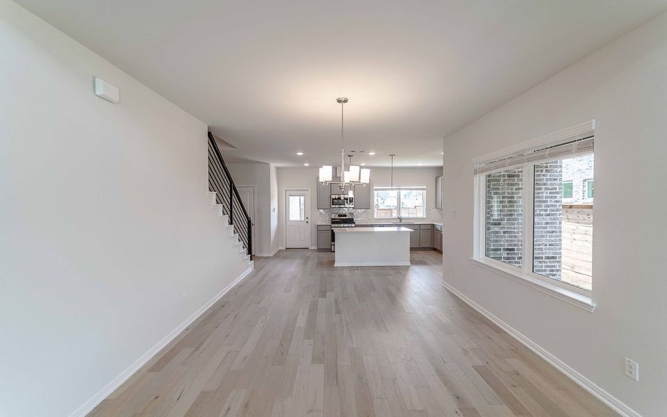 Spacious, unfurnished interior of a new home in Solterra, Mesquite (Image 12).