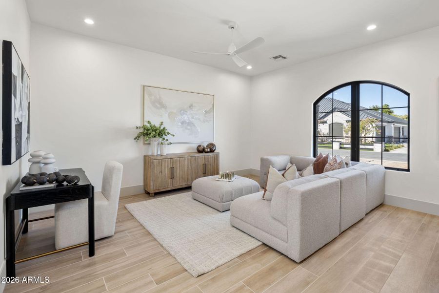 72-web-or-mls-3623-e-mallory-cir