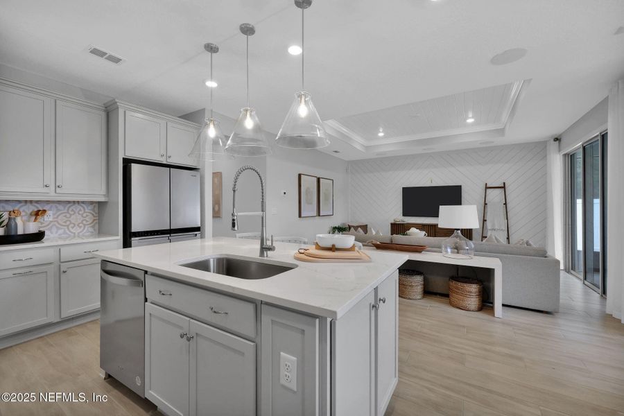 Furnished interior view inside a new home in Murray Farms, Middleburg (Image 7).