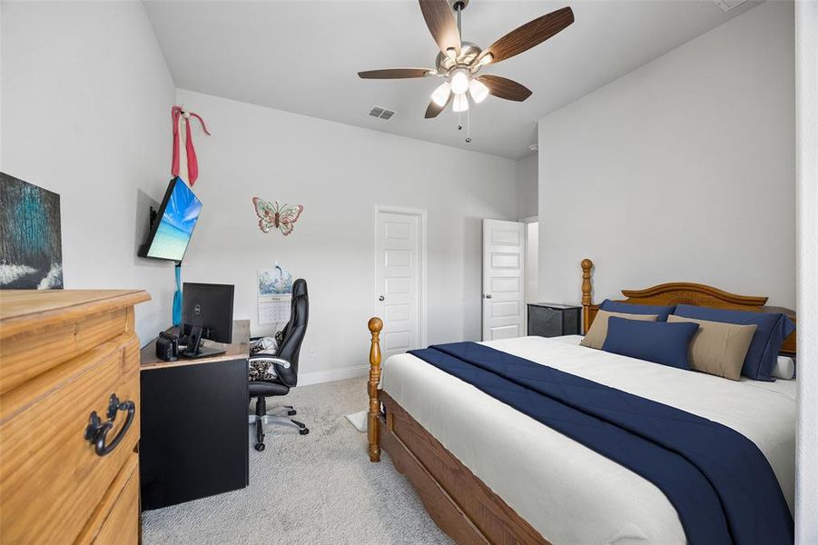 Furnished interior view inside a new home in , Mesquite (Image 35).