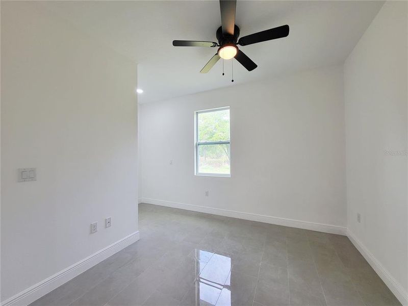 Spacious, unfurnished interior of a new home in , Palm Bay (Image 20).