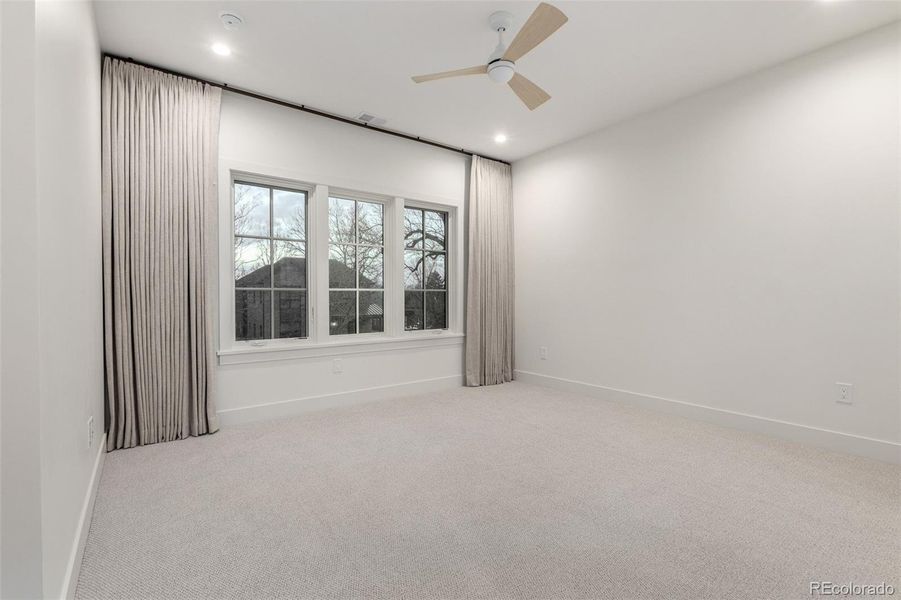 Spacious, unfurnished interior of a new home in , Denver (Image 22).