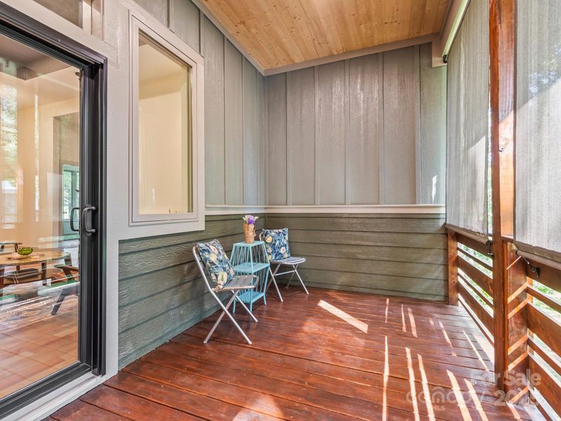 Image 29 of a home in .