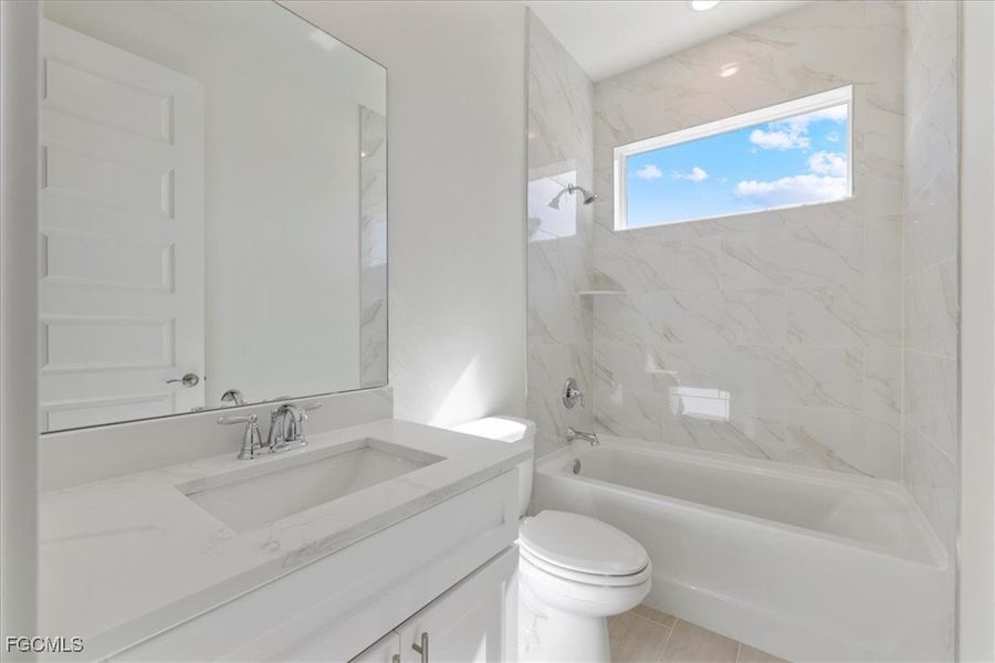 Furnished interior view inside a new home in Cape Coral, Cape Coral (Image 13).