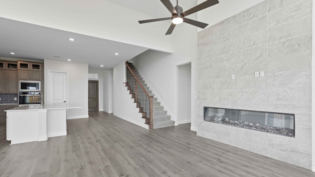 Representative unfurnished interior of a home built from the CASCADE by D.R. Horton in Clearview Ranch, Royse City (Image 17). Representative unfurnished interior of a home built from the CASCADE by D.R. Horton in Clearview Ranch, Royse City (Image 17).