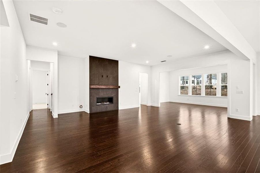 Spacious, unfurnished interior of a new home in , Cumming (Image 54).