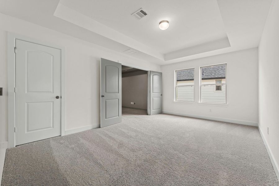 Representative image. Features, specifications, selections and colors may vary. Representative image. Features, specifications, selections and colors may vary.