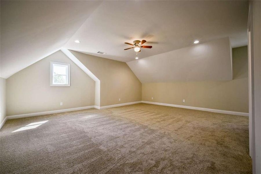 Spacious, unfurnished interior of a new home in , Mansfield (Image 23).