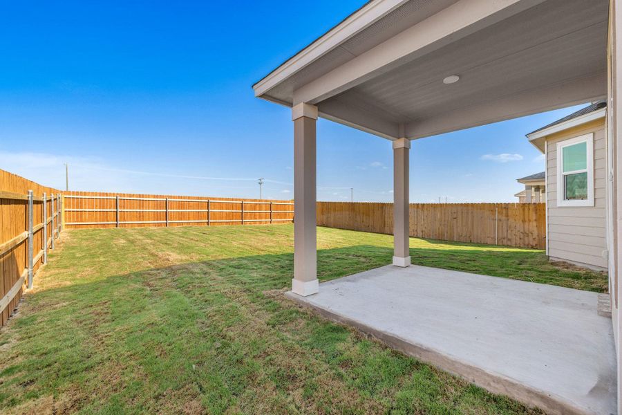 Exterior details and patio area of a home in Salerno - Heritage Collection, Round Rock (Image 21).