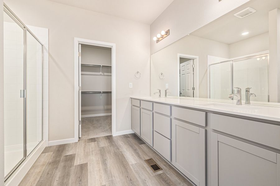 Furnished interior view inside a new home in Arras Park, Thornton (Image 15).