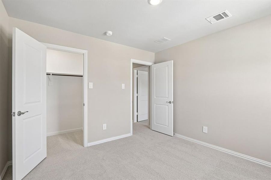 Spacious, unfurnished interior of a new home in Oak Ridge Park, Corinth (Image 37). Spacious, unfurnished interior of a new home in Oak Ridge Park, Corinth (Image 37).