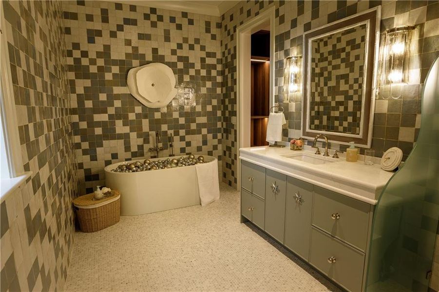 Furnished interior view inside a new home in , Atlanta (Image 9).