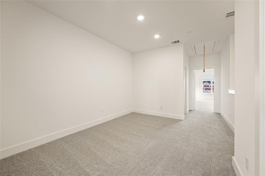 Spacious, unfurnished interior of a new home in Talia, Mesquite (Image 26).