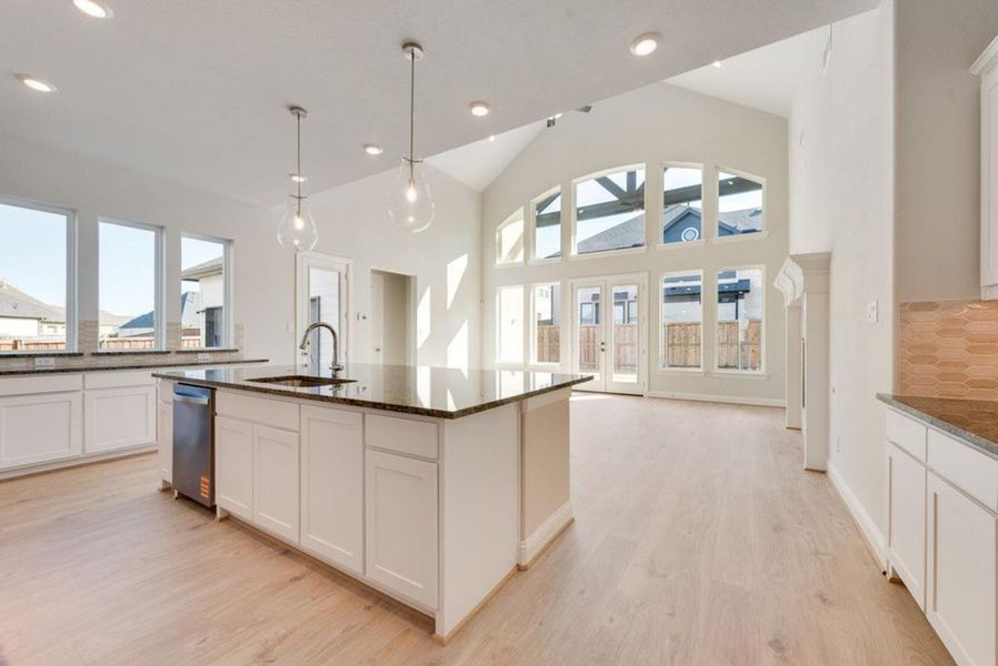 Furnished interior view inside a new home in South Pointe, Mansfield (Image 13).