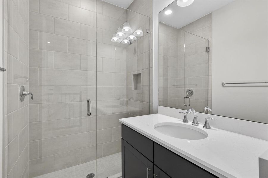 33-web-or-mls-BS1A2058 33-web-or-mls-BS1A2058