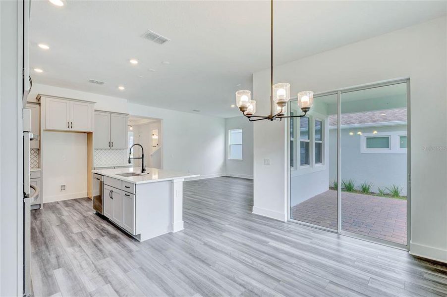 Dining Room (representative photo)