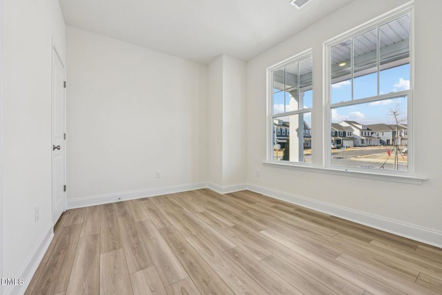 19-web-or-mls-Old Station Pointe-S0502-0 19-web-or-mls-Old Station Pointe-S0502-0