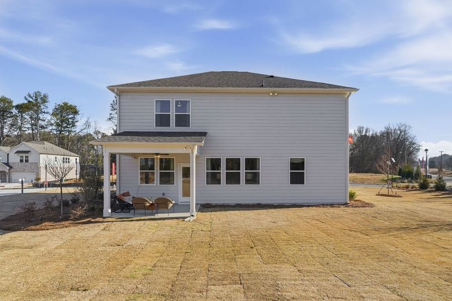 Representative exterior details of a home built from the Essex by Taylor Morrison in Dreycott, Lawrenceville (Image 4).