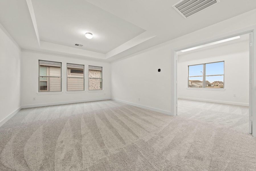 Representative image. Features, specifications, selections and colors may vary.