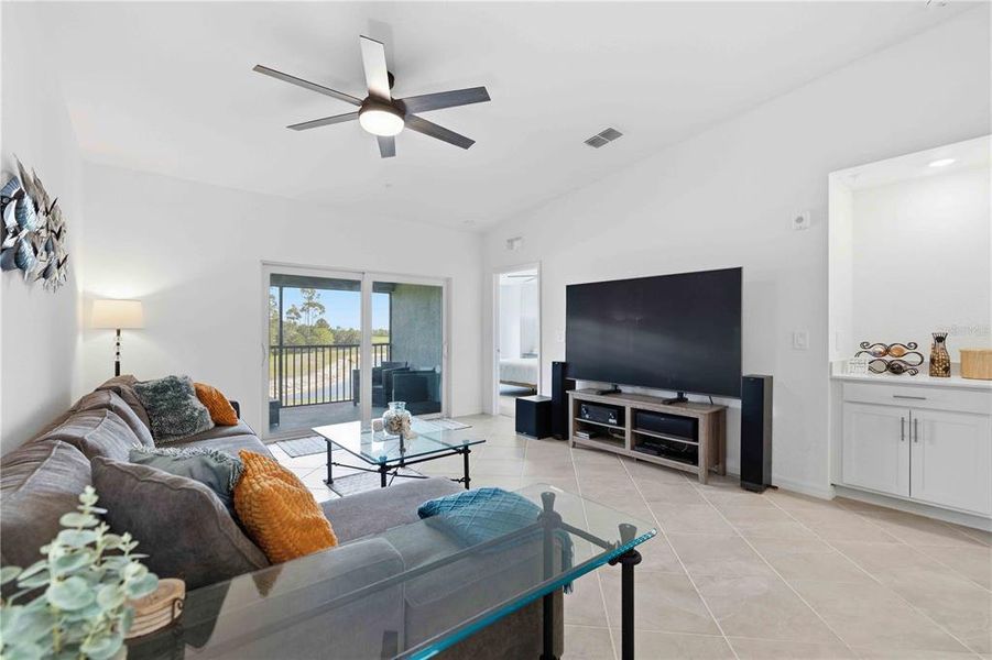Furnished interior view inside a new home in , Venice (Image 30).