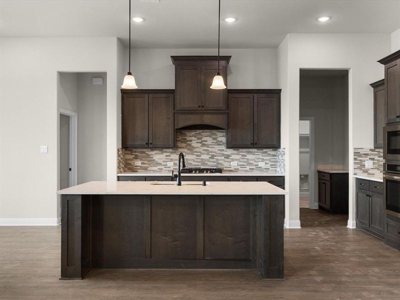 Furnished interior view inside a new home in , Waxahachie (Image 13).