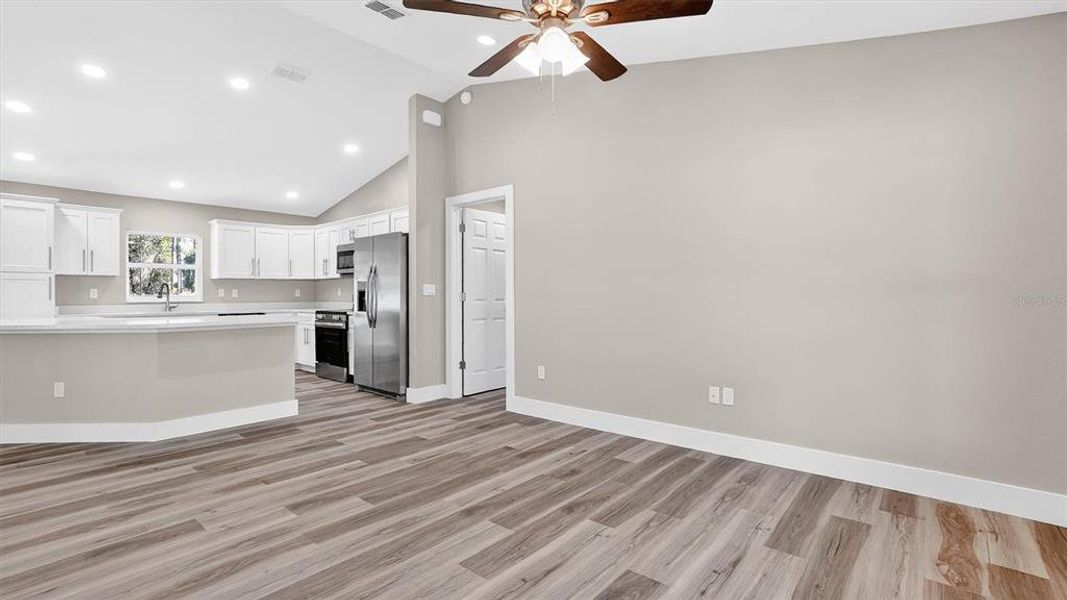 Spacious, unfurnished interior of a new home in , Citrus Springs (Image 32). Spacious, unfurnished interior of a new home in , Citrus Springs (Image 32).
